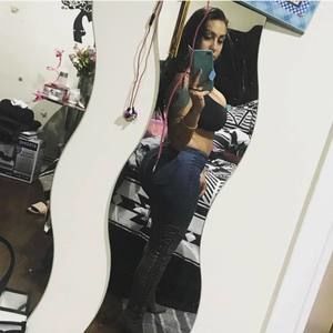 Meet your Posher, Tisha